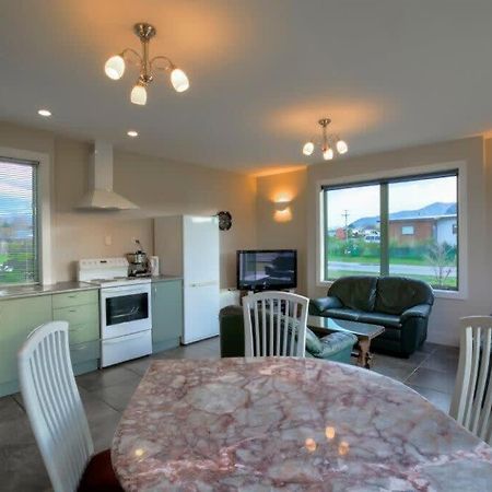 Apartmán Cosy On Kingston Albert Town Exteriér fotografie