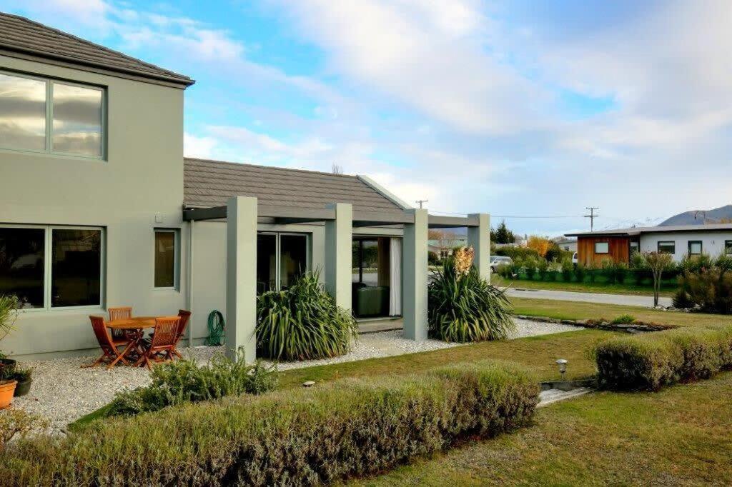 Apartmán Cosy On Kingston Albert Town Exteriér fotografie